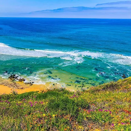 아파트 Golden Stone Retreat *