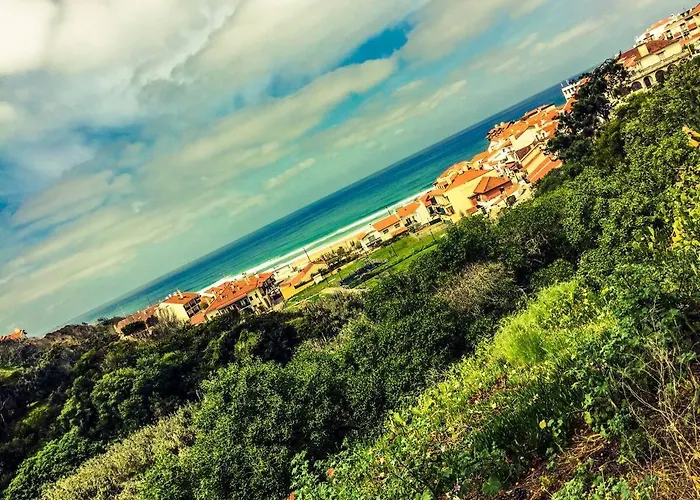 Golden Stone Retreat Pataias